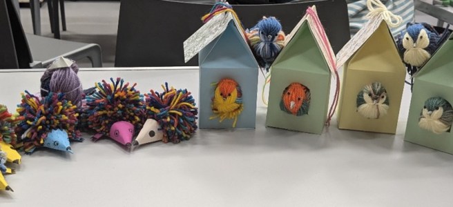 Jo-Duncan-Hedgehogs-and-birds